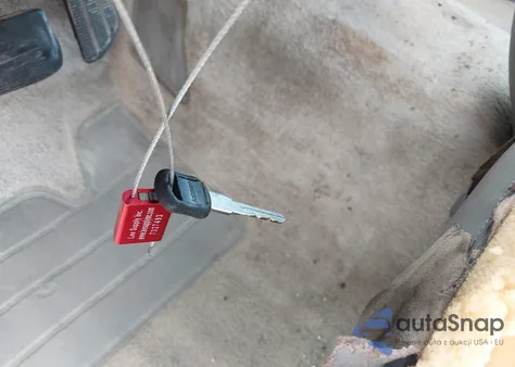 1999 Chevrolet Tahoe from USA, damaged, VIN 3GNEC18R5XG214548